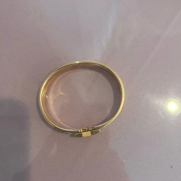 Hermes Clic H Bracelet - Picture 4 of 8